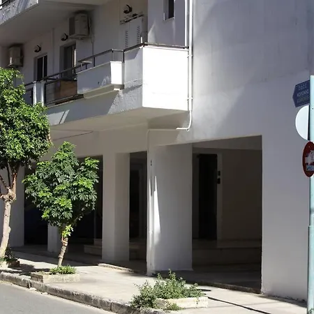 Ammos, By Miorah Selections 卡拉马塔