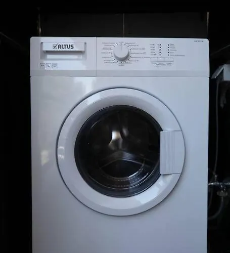 Ammos, By Miorah Selections 卡拉马塔